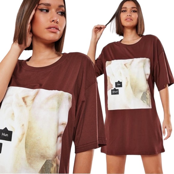 MISSGUIDED CHOCOLATE OVERSIZED HUN WHAT GRAPHIC T SHIRT - BRAND NEW - Picture 1 of 2